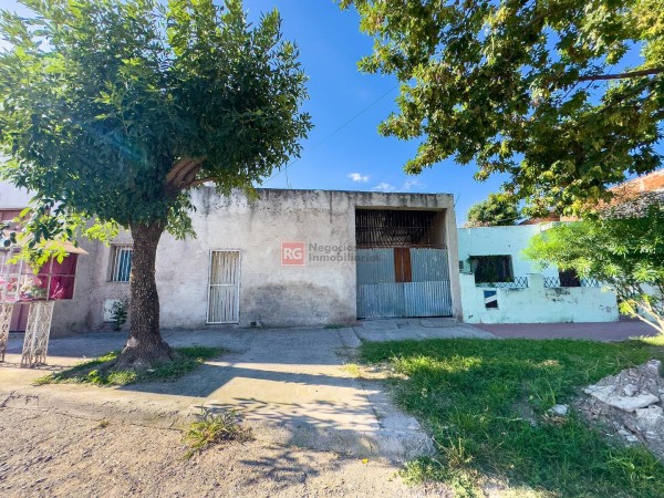 Casa de 3 dormitorios con salida a dos calles