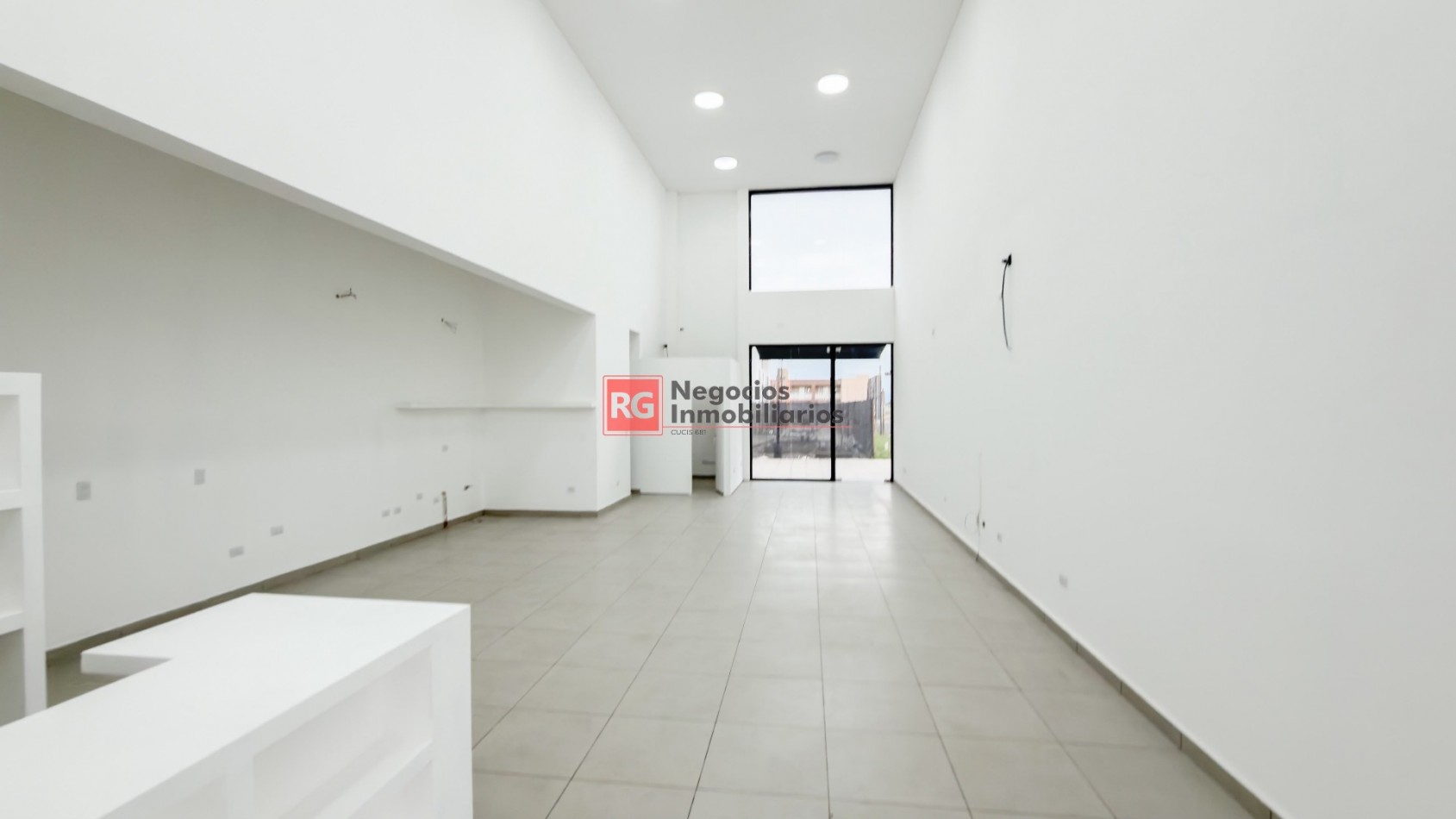local en via aurelia SLA 5.0