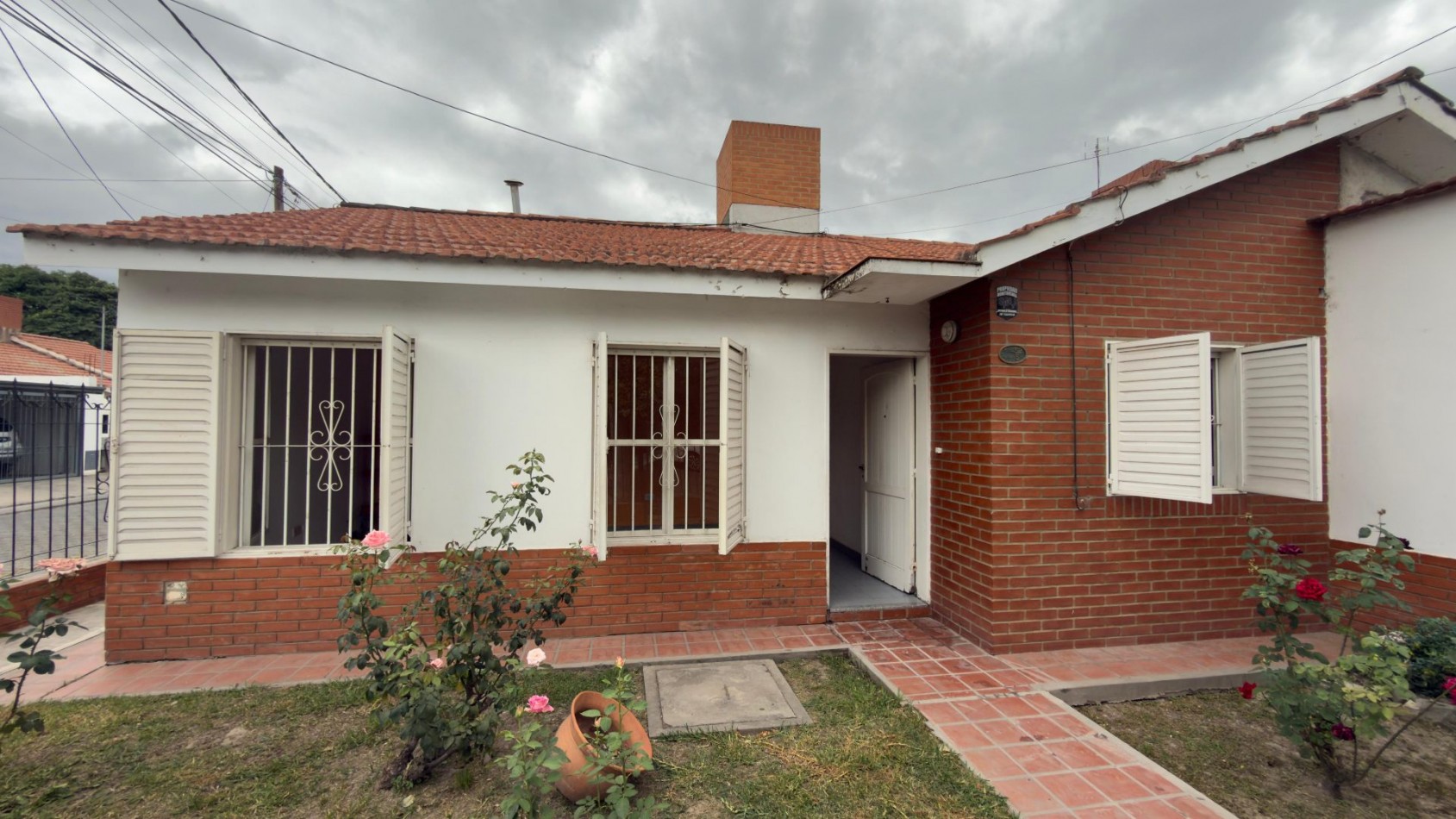 Casa en venta - Barrio San Carlos 
