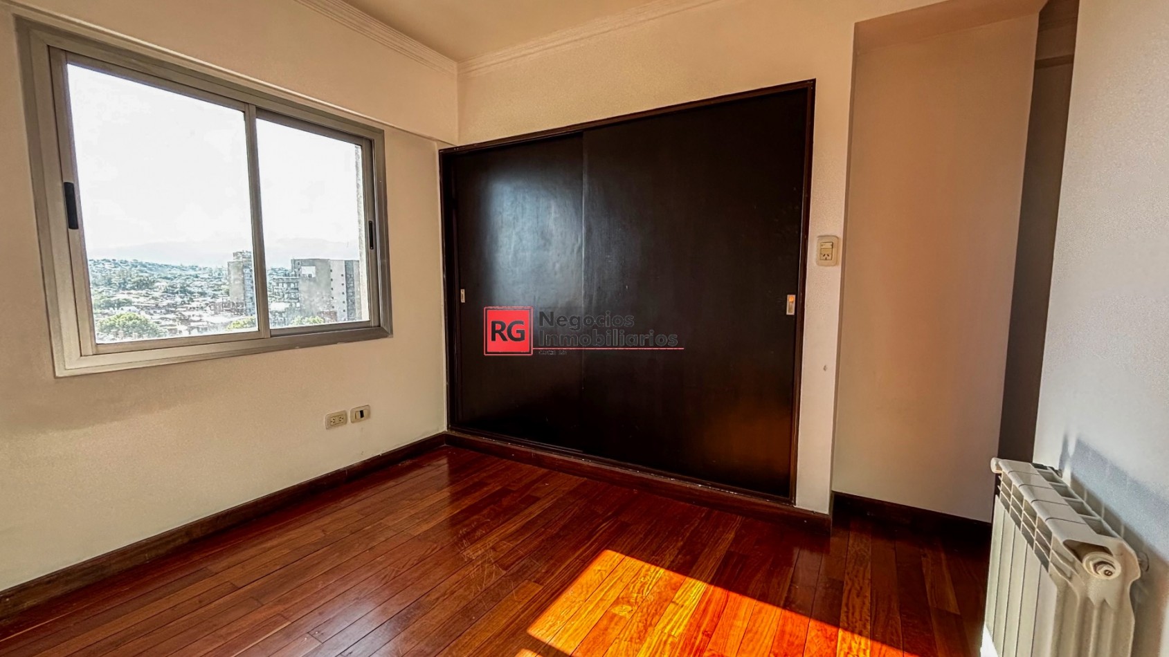 Departamento 2 dormitorios en alquiler - Avenida Sarmiento al 400 
