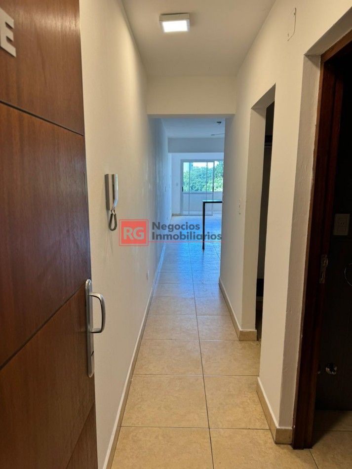 Monoambiente en Arenales 425