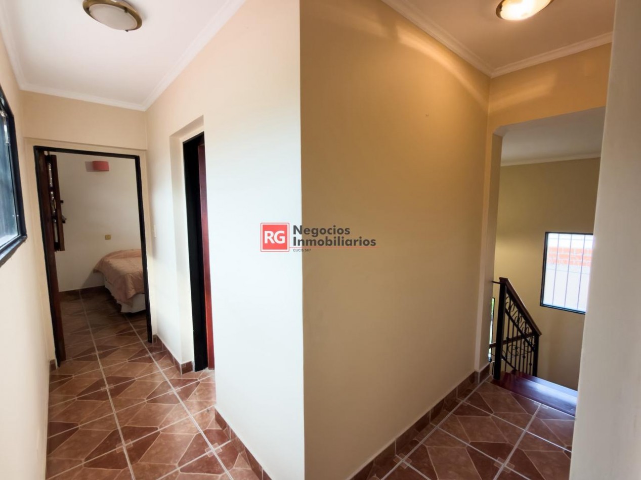 EN VENTA CASA BARRIO GRAND BOURG