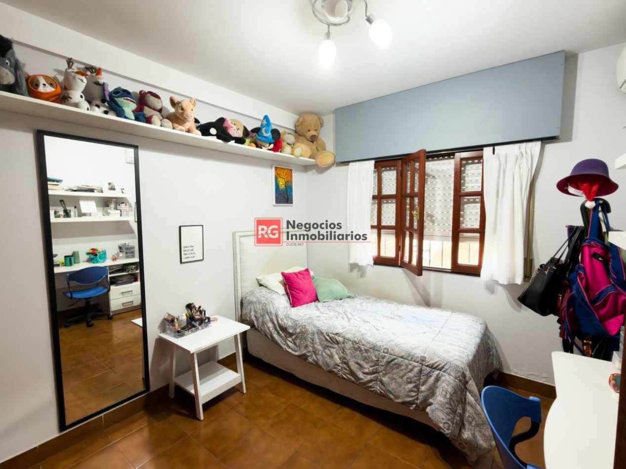 EN VENTA CASA BARRIO GRAND BOURG