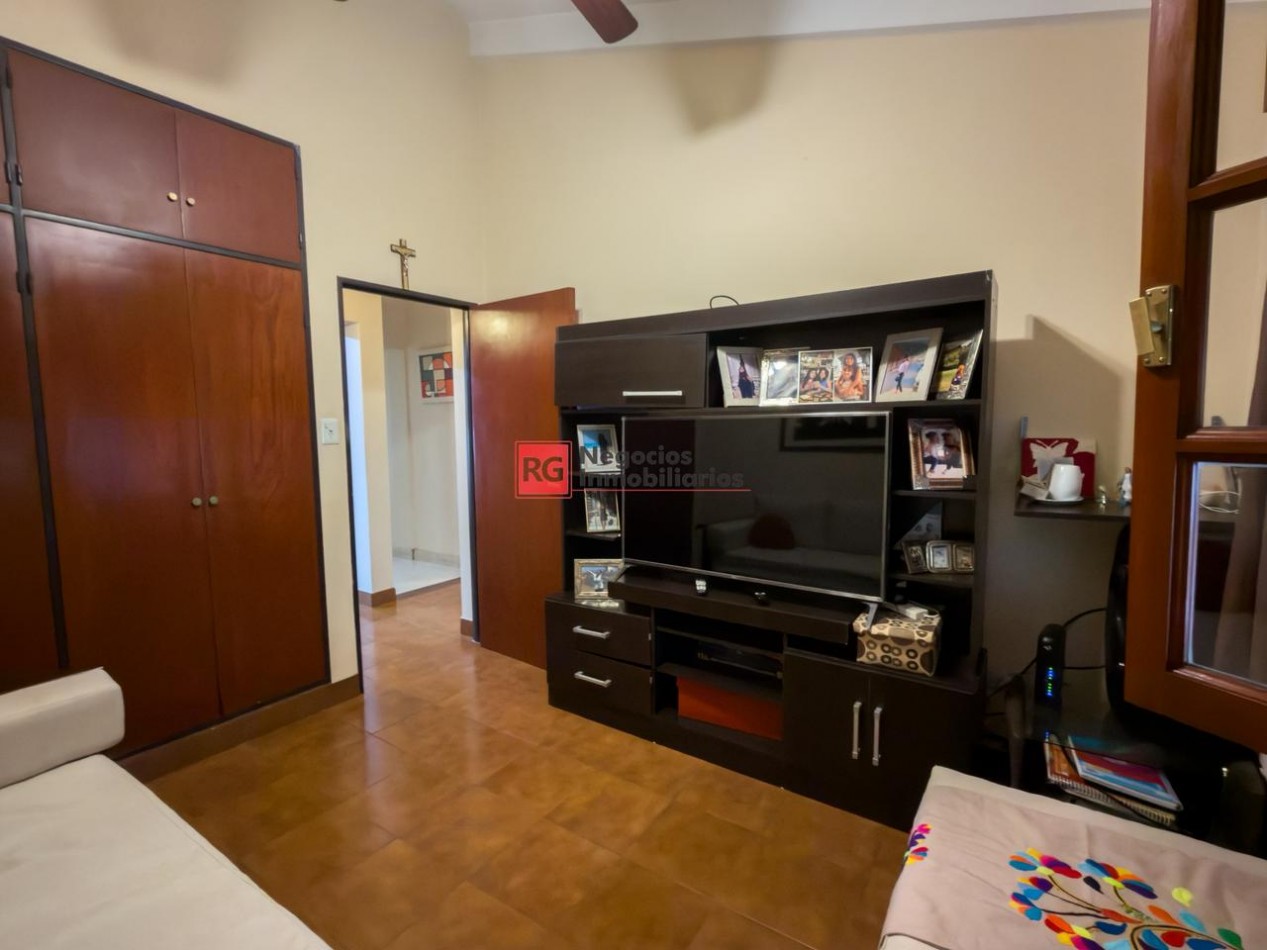 EN VENTA CASA BARRIO GRAND BOURG