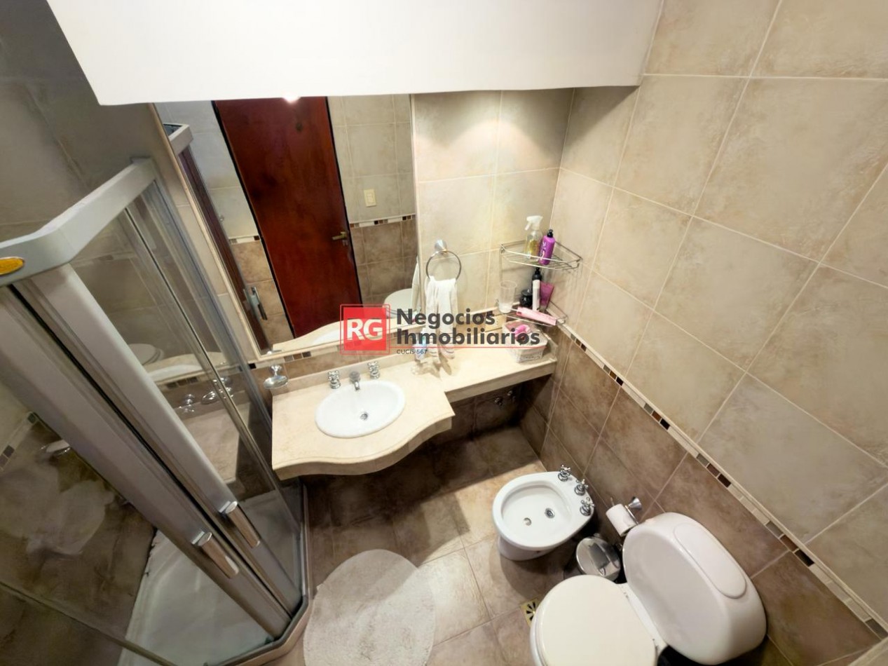 EN VENTA CASA BARRIO GRAND BOURG