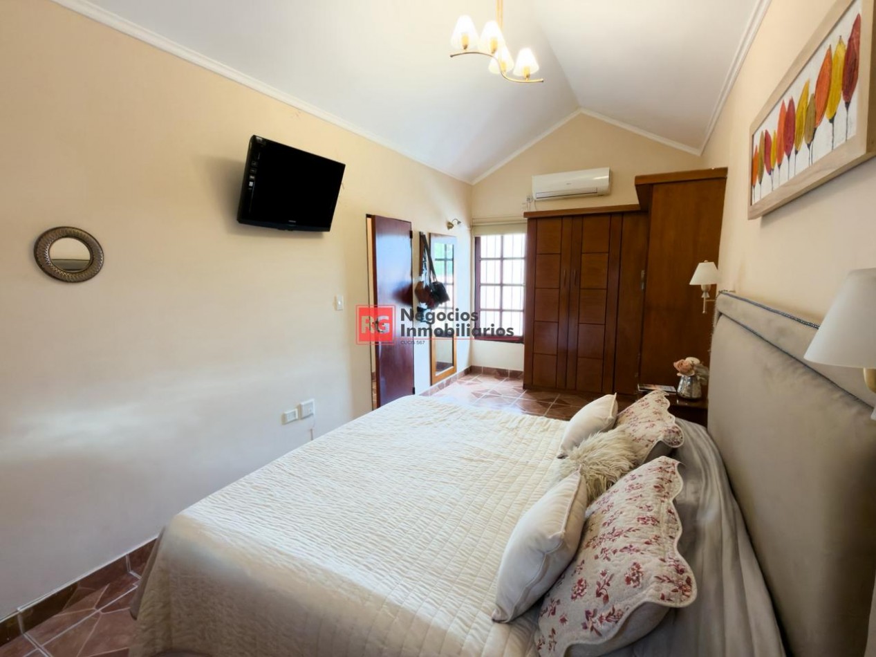 EN VENTA CASA BARRIO GRAND BOURG
