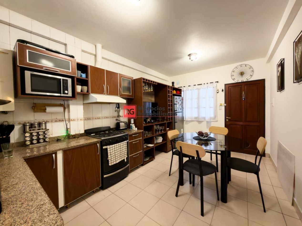 EN VENTA CASA BARRIO GRAND BOURG