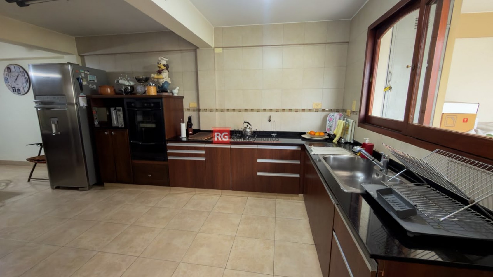 EN VENTA CASA BARRIO SAN CARLOS 