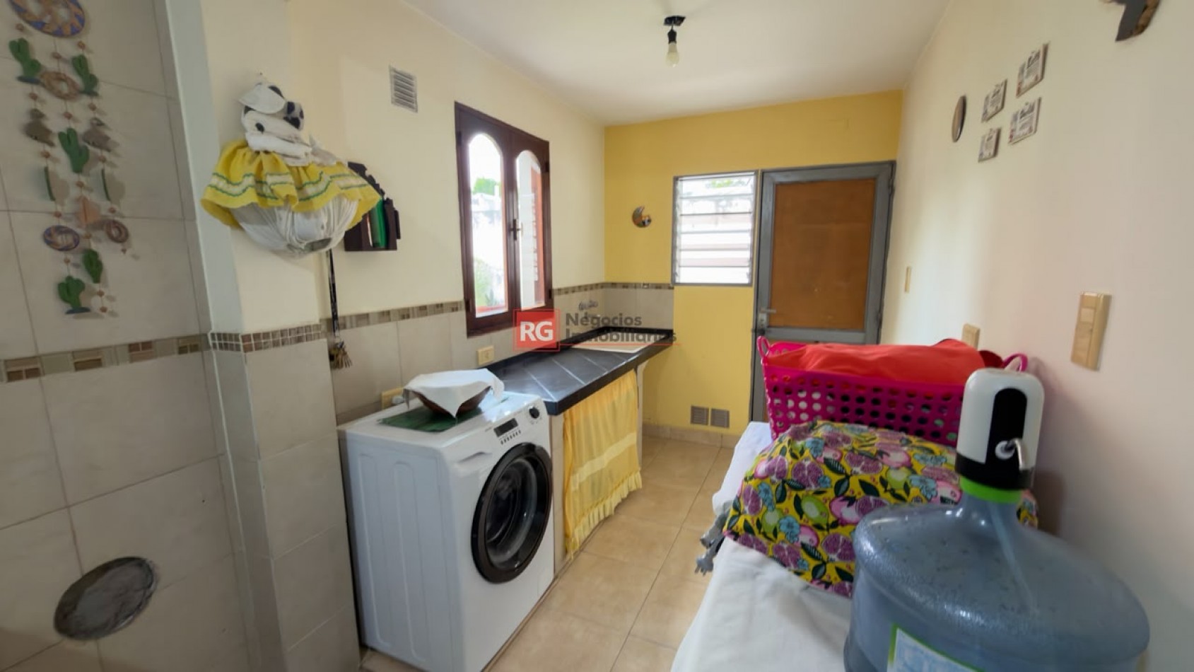 EN VENTA CASA BARRIO SAN CARLOS 