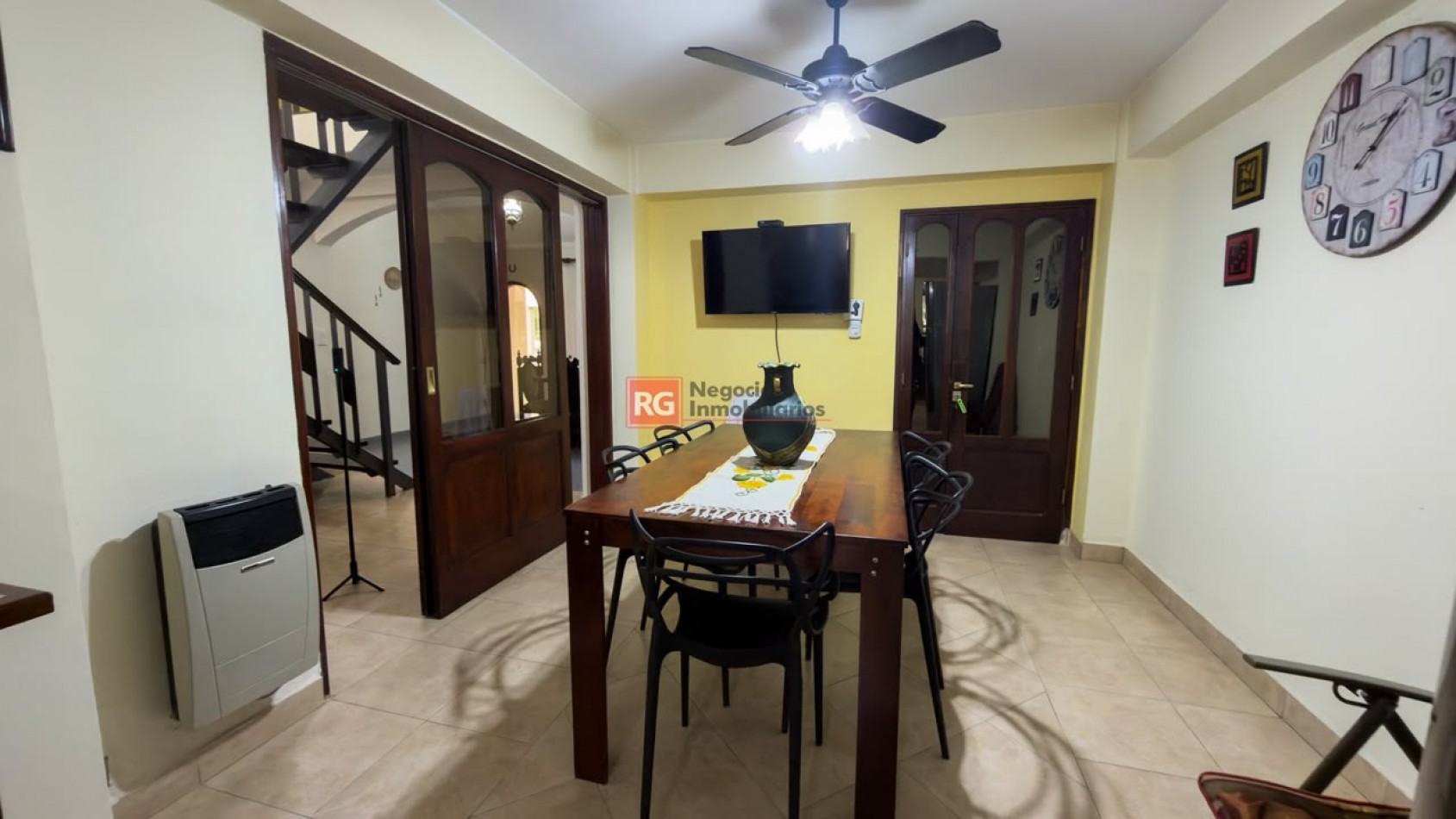 EN VENTA CASA BARRIO SAN CARLOS 