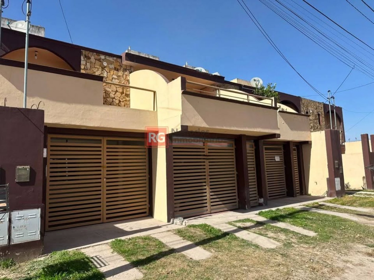 DUPLEX EN BARRIO TIMOTEO - ZONA SUR