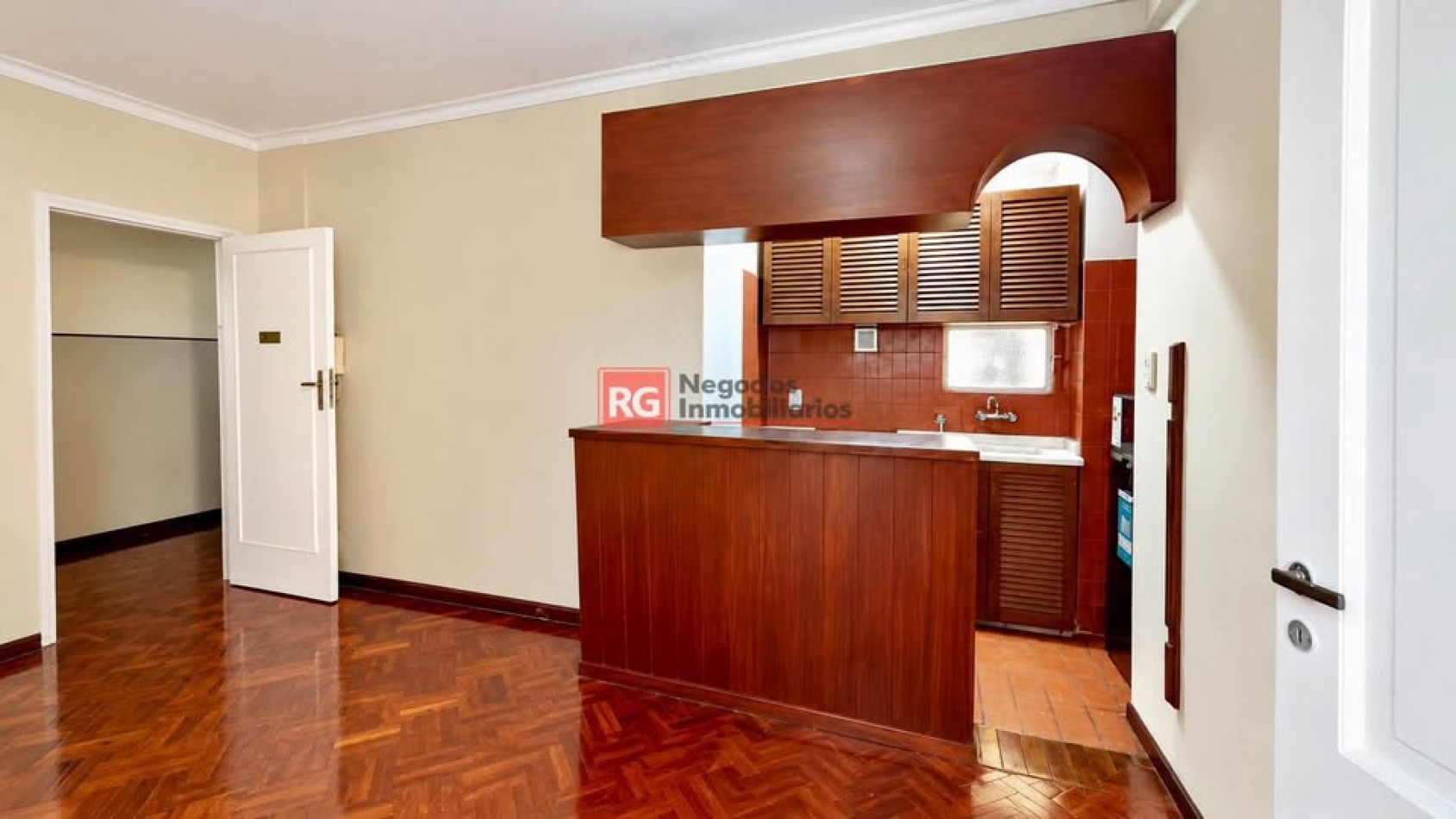 DEPARTAMENTO EN DEAN FUNES AL 115