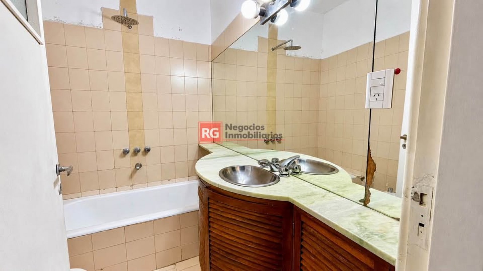 DEPARTAMENTO EN DEAN FUNES AL 115