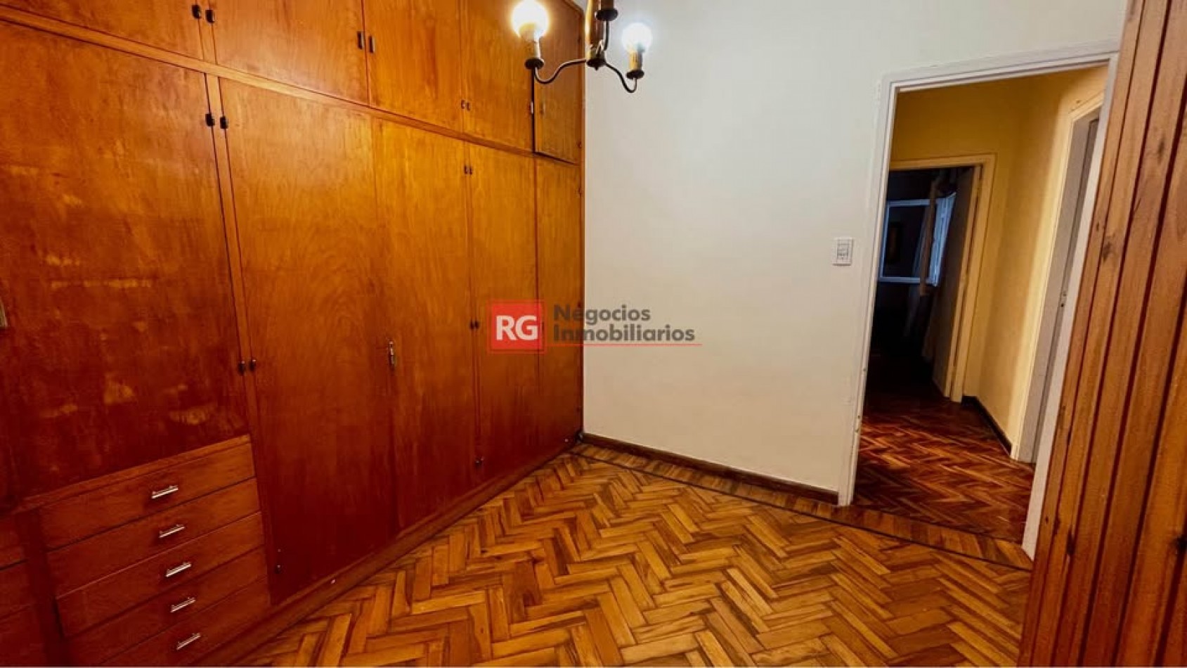 DEPARTAMENTO EN DEAN FUNES AL 115