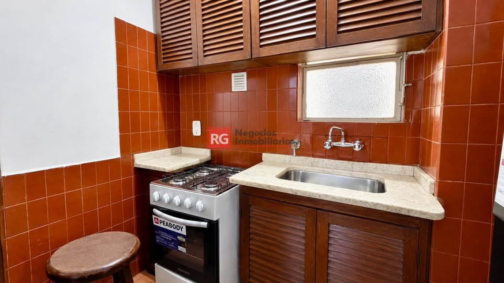 DEPARTAMENTO EN DEAN FUNES AL 115
