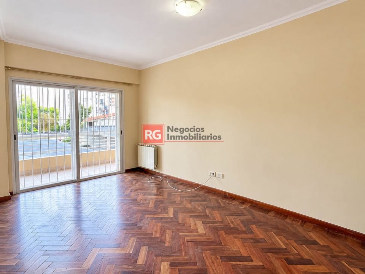 Departamento 1 dormitorio en Alquiler sobre calle Santiago del Estero al 1300