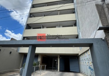 Monoambiente en Arenales 425